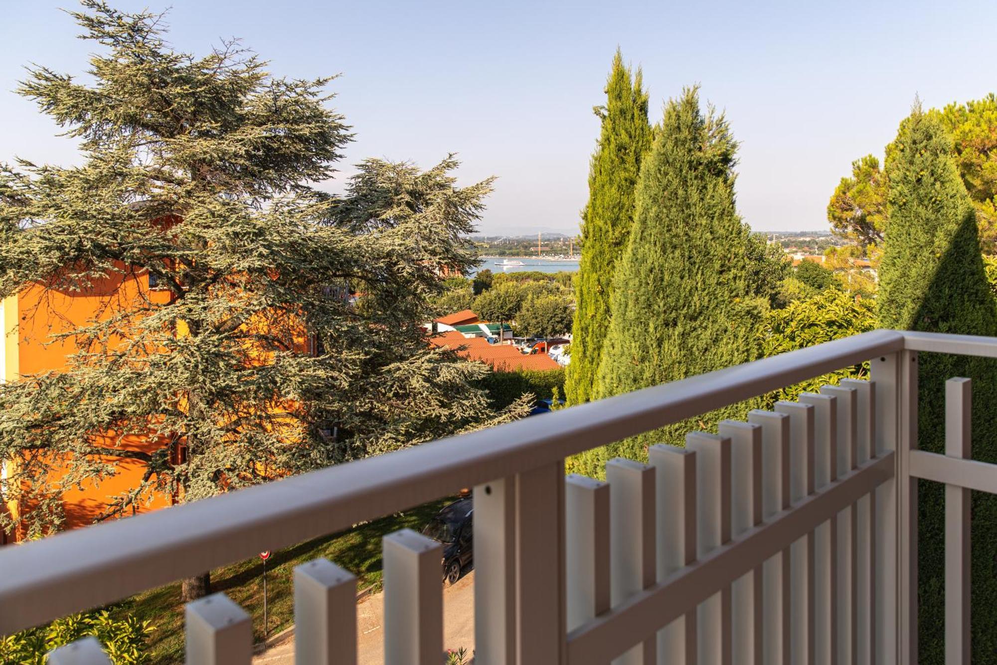 Apartment Prestige Garda - Ai Cappuccini *